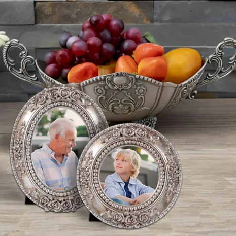 Κορνίζα resin.Σειρά Baroque (απόχρωση παλαιωμένο ασημί) Κωδικός 46121-46122)
